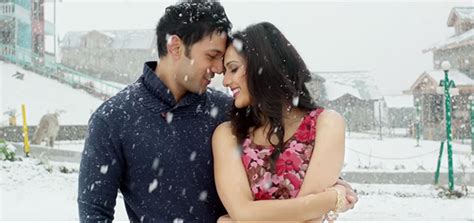 Hai Apna Dil Toh Awara Chu Liya - Song Teaser - Hindi Movie Trailers & Promos | nowrunning