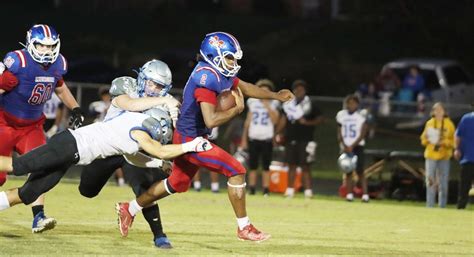 Last Second Field Goal Lifts Titans Over Admirals – The Harrodsburg Herald