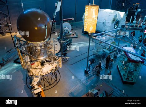 Us nasa space exhibits hi-res stock photography and images - Alamy