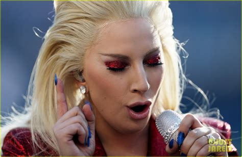 Lady Gaga Sings National Anthem at Super Bowl 2016 (Video): Photo ...