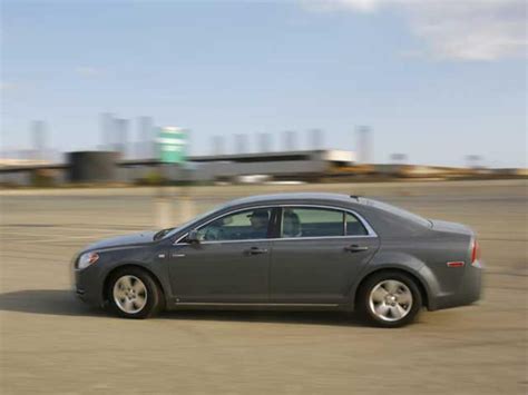 2008 Malibu Hybrid Road Test - Super Chevy Magazine