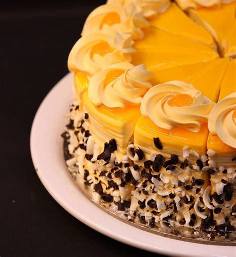 MANGO Cake Slice!