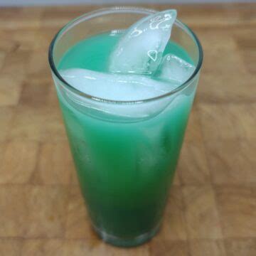 15+ Awesome Green Cocktails | Occasional Cocktails