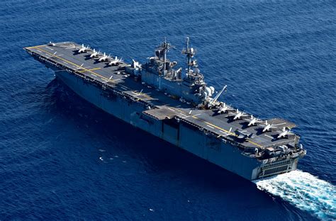 SNAFU!: The USS Wasp just deployed with 10 F-35Bs while the Queen Elizabeth aircraft carrier ...