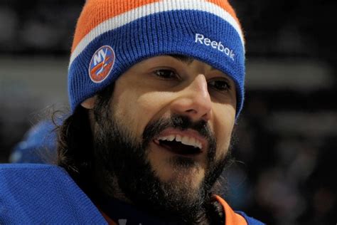 Former Islanders Goalie Rick DiPietro Tries Radio - WSJ