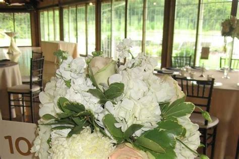 Stems Floral and More - Wedding Florists - Rockford, IL - WeddingWire