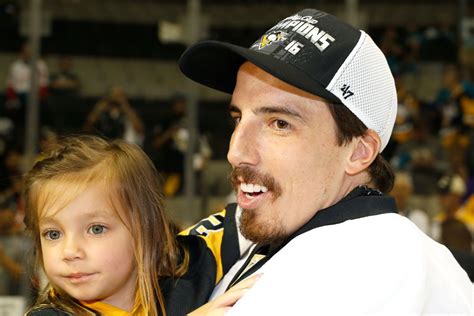 Marc-Andre Fleury brings the Stanley Cup to Montreal Children's ...