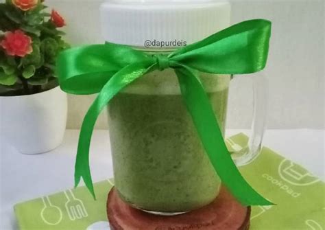 Resep Smoothie Pisang & Bayam oleh Dapur Deis - Cookpad