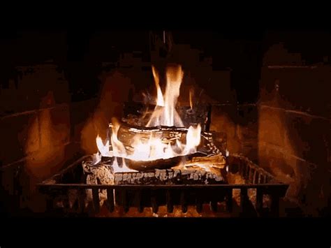 Yule Log Fireplace GIF - YuleLog Fireplace Flames - Discover & Share GIFs