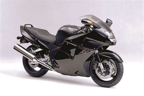 Honda CBR1300XX Super Blackbird | Classic Motorcycle Mechanics Magazine