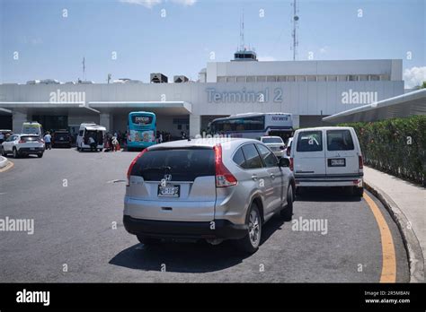 Terminal 2 Cancun Airport Yucatan Mexico Stock Photo - Alamy