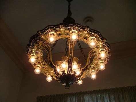Chandelier | This is one of two beautiful chandeliers that h… | Flickr