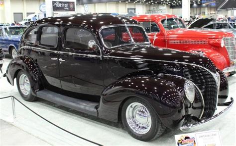 1938 Ford Deluxe 4-Door Sedan Street Rod | Sedan, Cars trucks, Ford