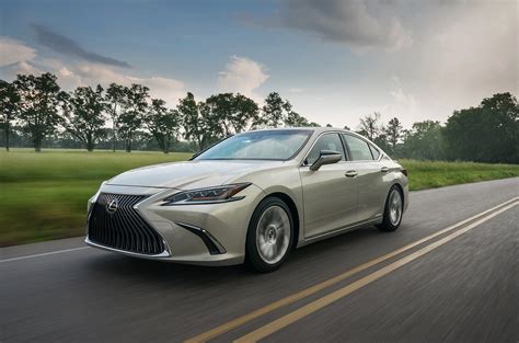 Boulevard Lexus à Québec | Lexus ES Hybride 2020 : une berline de luxe à l’efficacité ...