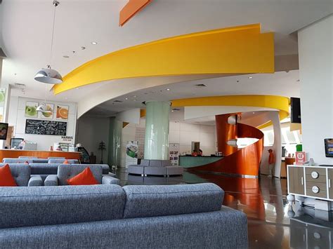 HARRIS HOTEL & CONVENTIONS FESTIVAL CITYLINK - Updated 2024 Prices & Reviews (Bandung, Indonesia)