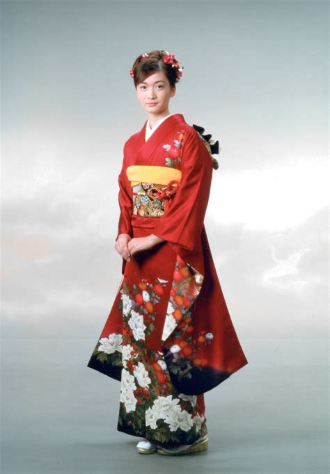 JAPANESE NATIONAL DRESS « Evening and Maxi Dresses