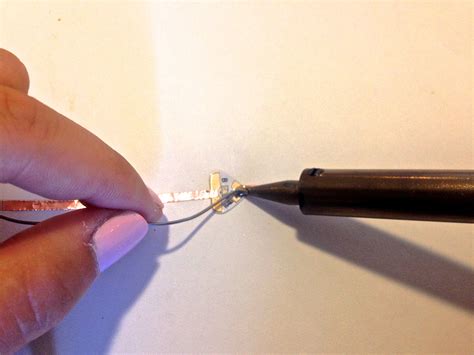 How to Solder - chibitronics