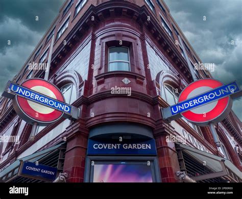 The entrance to Covent Garden tube station in London, UK Stock Photo ...