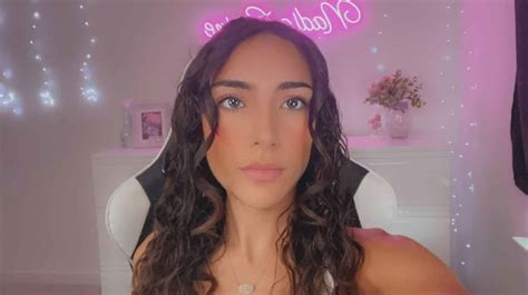 Warzone streamer calls out sexist viewers over viral TikTok: “I will ...