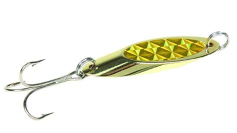 Best Surf Fishing Lures for the Beach Reviewed in 2024