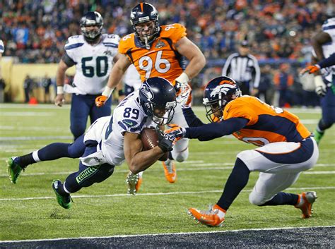 Super Bowl XLVIII: Denver Broncos and Seattle Seahawks Face-Off | Time