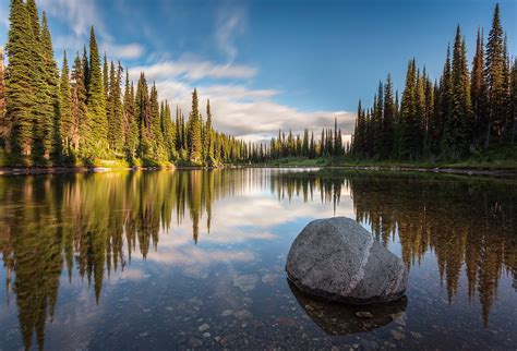 Revelstoke | Revelstoke, Canada wallpaper hd, Balsam lake