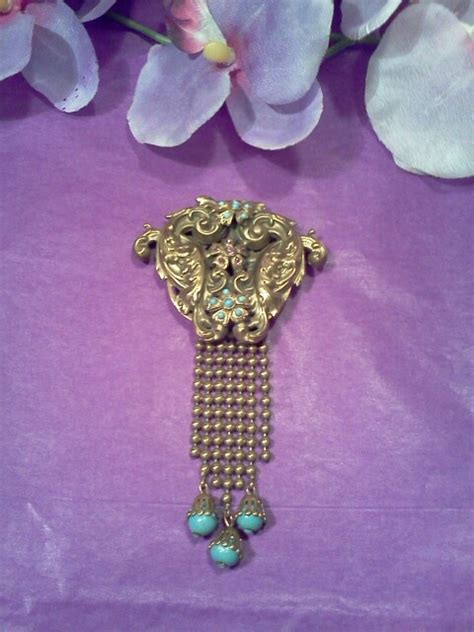 Art Nouveau Swirling Brass Brooch | Vintage costumes, Vintage costume jewelry, Turquoise bracelet