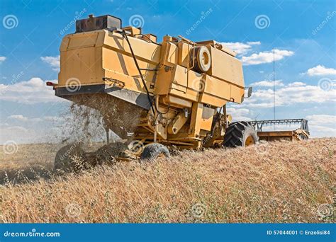 Harvester to work stock image. Image of crop, outdoors - 57044001