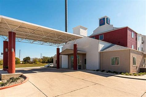 MOTEL 6 SAN ANTONIO, TX - DOWNTOWN - ALAMO DOME - Prices & Reviews