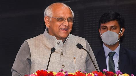 Gujarat CM unveils IT policy, calls for mega‘Aatmanirbhar' push in ...