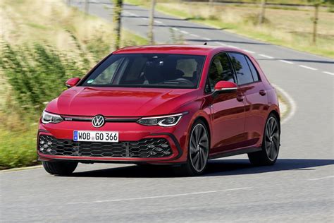 2022 Volkswagen Golf GTI Priced from $31,495 in Canada - Motor Illustrated