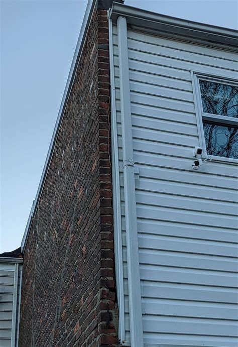 exterior - How to detail vertical brick to siding transition - Home Improvement Stack Exchange