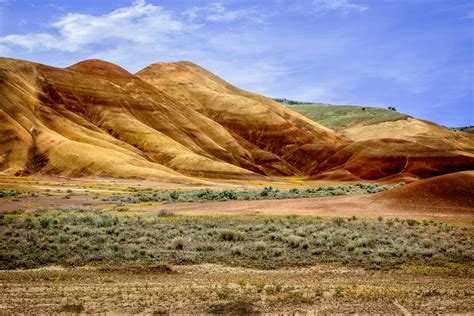 Painted Hills as the Sun Twilights – Bill Leach Fine Art Photography