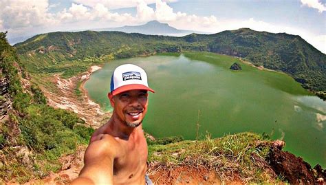 Hiking Taal Volcano | Arnel Banawa