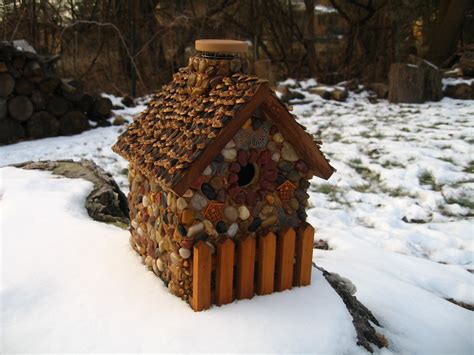 Pine Cone roof, Cabin in The Woods | Bird houses for sale, Bird houses, Bird house