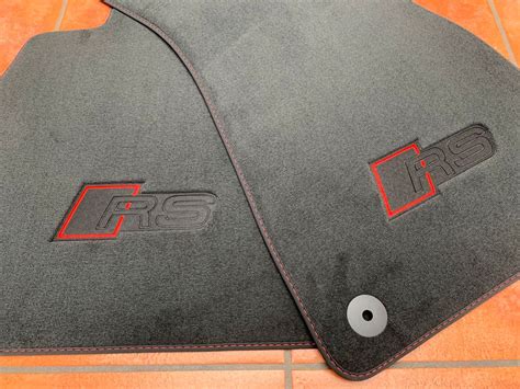 Jeu de tapis noir surpiqûre rouge RS A6 A7 C8 K4 véritable Audi ...