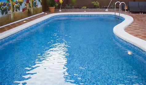 How To Repair A Fiberglass Pool - PoolsWiki