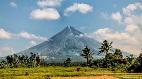 mayon volcano in albay copy - Eternal Arrival