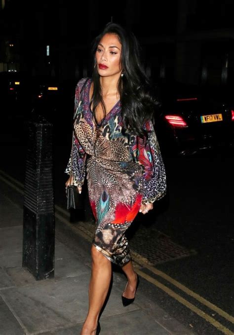 Nicole Scherzinger Style, Clothes, Outfits and Fashion • CelebMafia