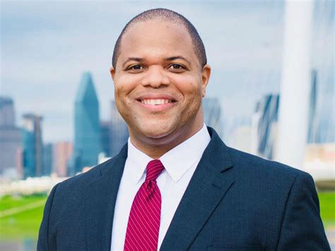 Newly elected Dallas mayor Eric Johnson takes new job with law firm ...