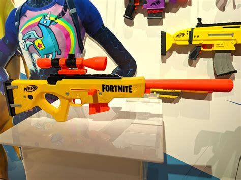 Hasbro reveals new Nerf Fortnite blasters for 2020 • GEEKSPIN