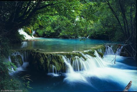 The Exotic Travel Destination in The World: Plitvice Waterfalls The ...