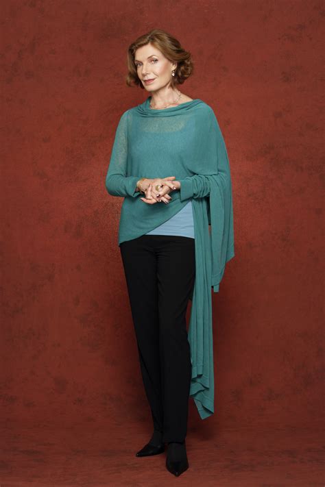 Castle Season 1 Cast Promo Photos - Susan Sullivan Photo (34169513 ...