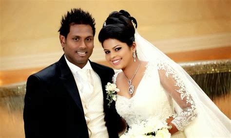 Angelo Mathews With His Wife New Pictures 2013-14 | All Cricket Stars