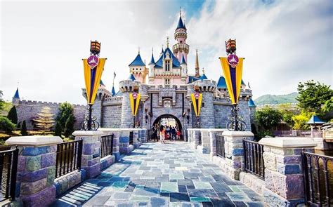 Disneyland In Hong Kong: A Handy Guide For All!