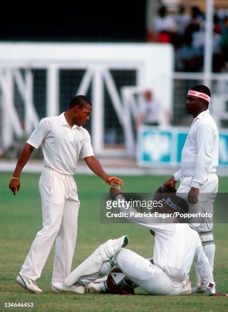 Gordon Greenidge Desmond Haynes Photos et images de collection - Getty ...