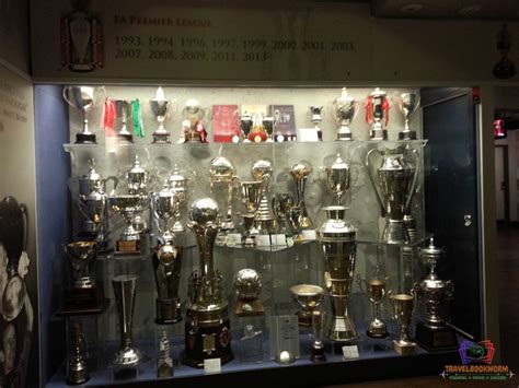 Old Trafford Museum & Stadium Tour - Travelbookworm