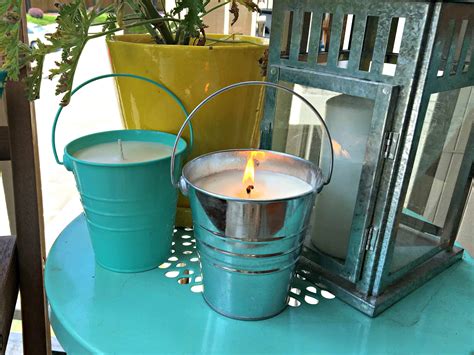 DIY All Natural Bug Repellent Candles | Habits of a Modern Hippie