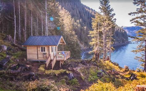 18 Beautifully Remote Cabin Rentals in the U.S. - Territory Supply