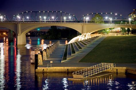 Chattanooga 21st Century Waterfront Park | Hargreaves Jones